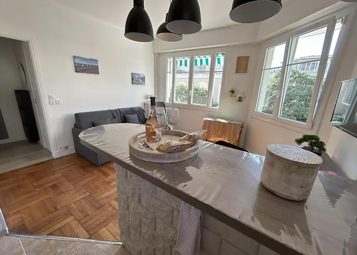Le 29 Promenade Des - Golden Square Appartement