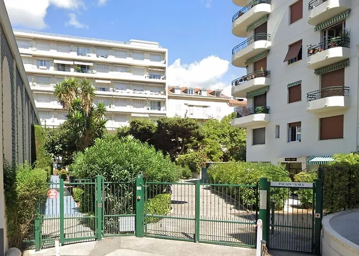 Le 29 Promenade Des - Golden Square